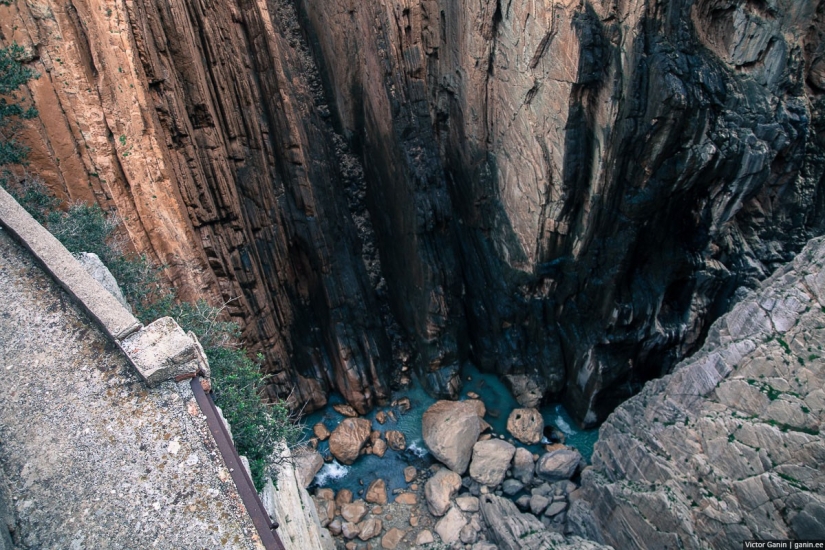One of the most dangerous trails in the world - Caminito del Rey One of the most dangerous trails in the world - Caminito del Rey
