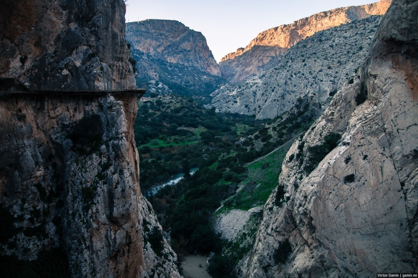 One of the most dangerous trails in the world - Caminito del Rey One of the most dangerous trails in the world - Caminito del Rey