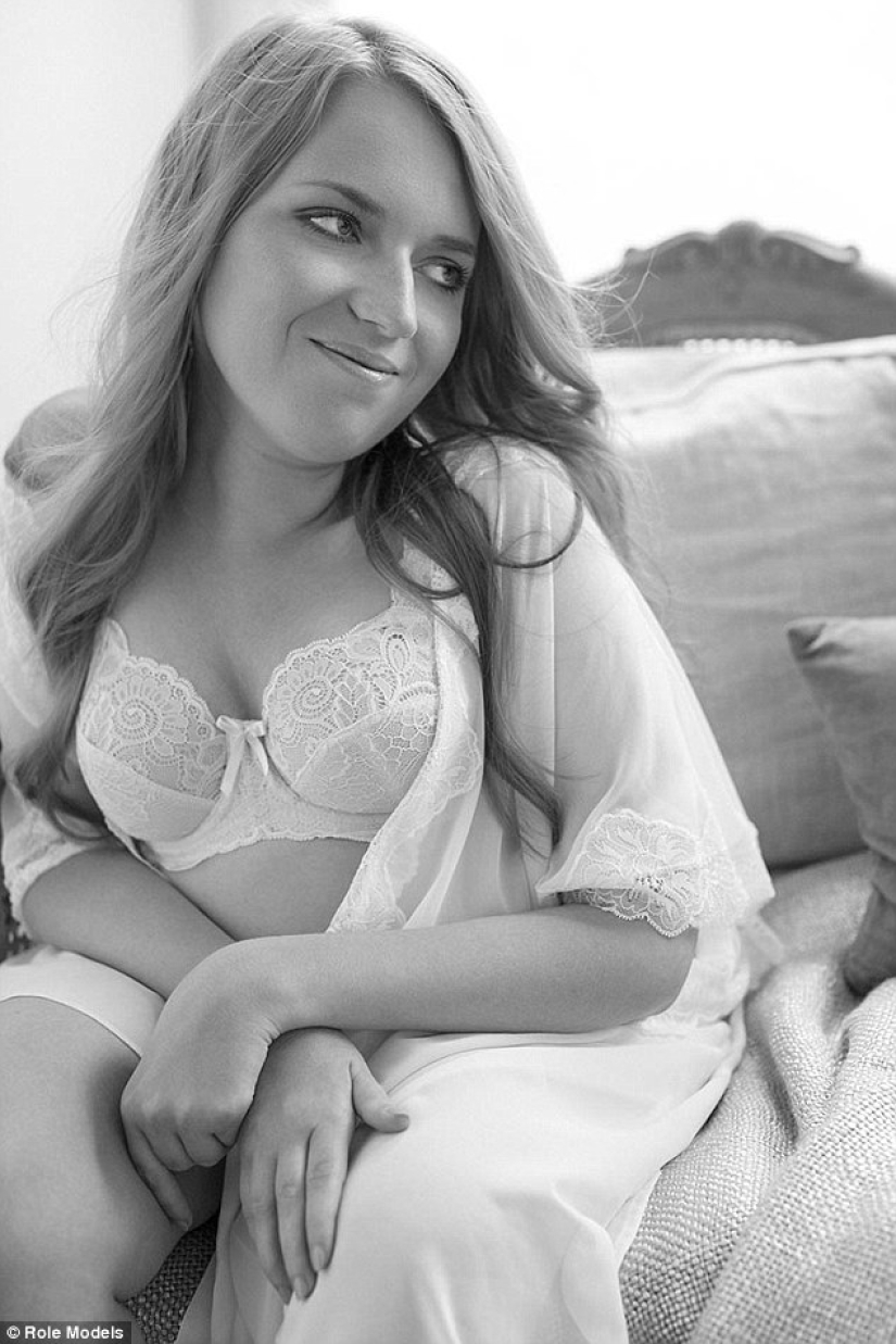 Ordinary women have become models in underwear ads