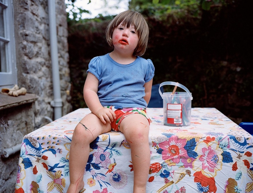 Orgullo en la familia: la vida cotidiana de una niña con síndrome de Down Orgullo en la familia: la vida cotidiana de una niña con síndrome de Down
