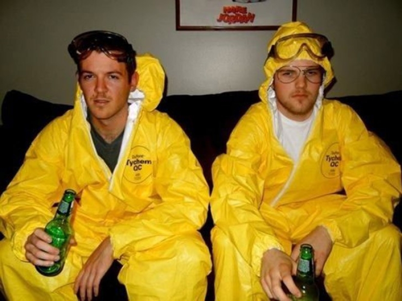 Original couples Halloween costumes that will make you the star of the party