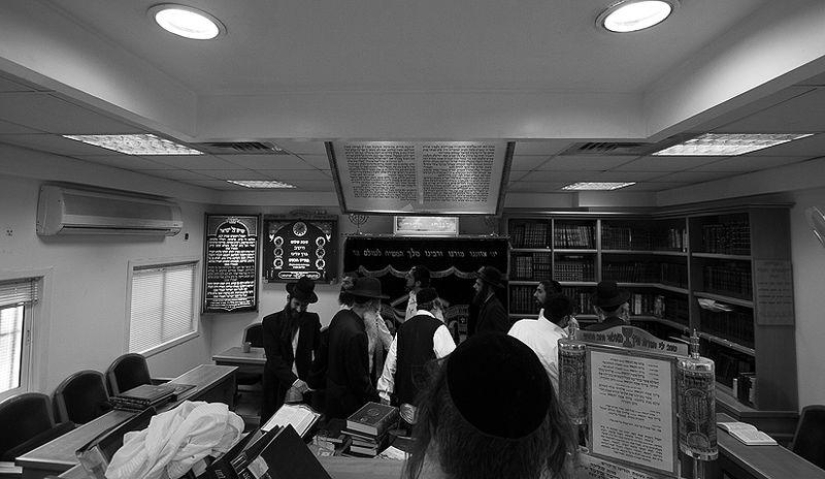 Orthodox surfer Orthodox surfer