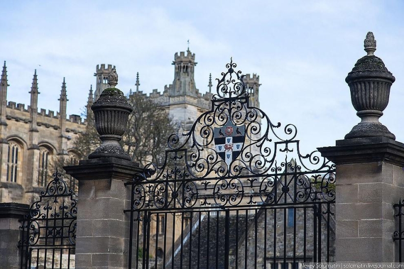 Oxford. Universidad de Oxford. Día del Conocimiento de Navidad