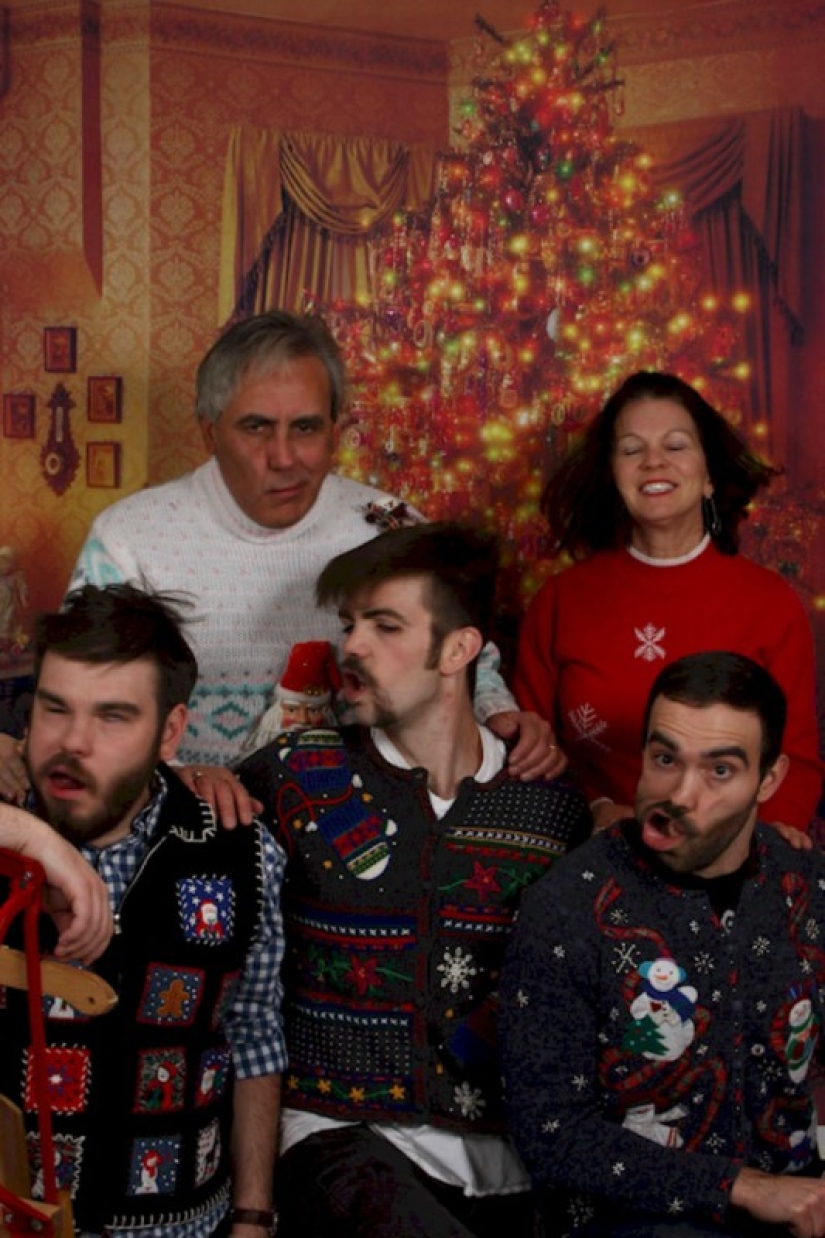 Painfully Ridiculous Family Photos Painfully Ridiculous Family Photos