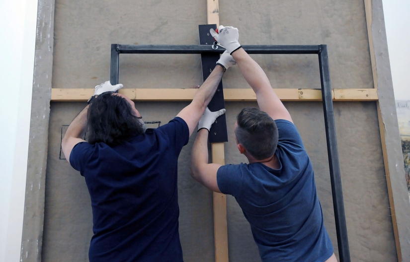 Paintings made of lead, grass and pain: how Anselm Kiefer's exhibition is mounted at the State Hermitage Museum