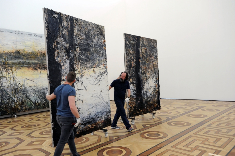 Paintings made of lead, grass and pain: how Anselm Kiefer's exhibition is mounted at the State Hermitage Museum