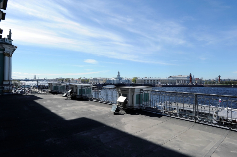 Paintings made of lead, grass and pain: how Anselm Kiefer's exhibition is mounted at the State Hermitage Museum