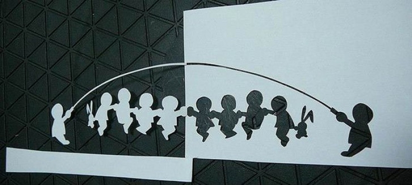 Paper carving by Japanese craftsman Akira Nagaya