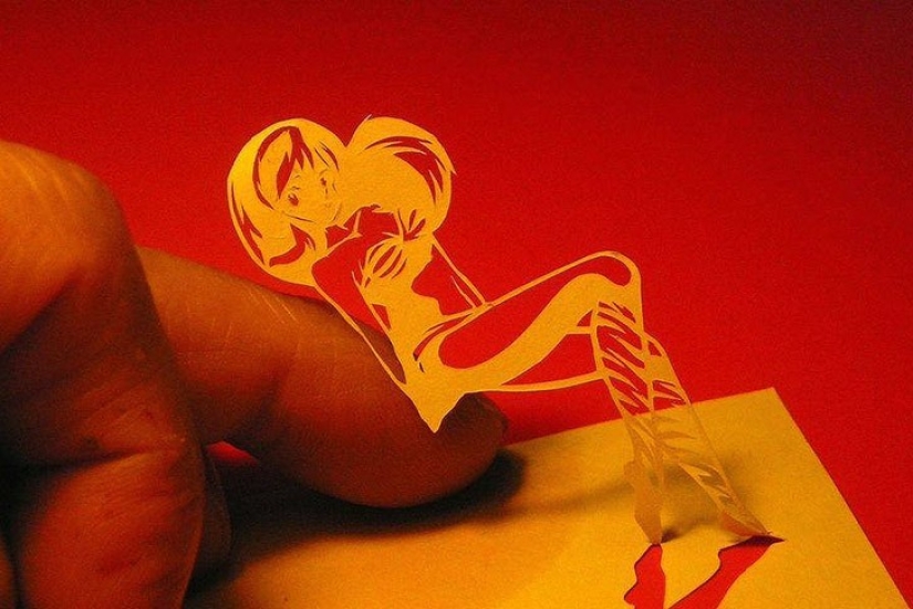 Paper carving by Japanese craftsman Akira Nagaya