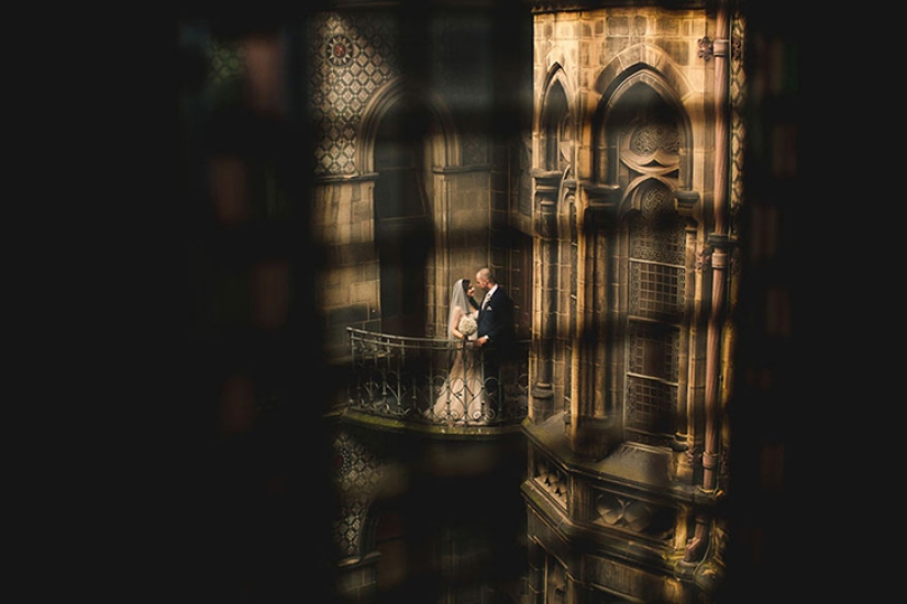 Pareja inglesa se casa al estilo de las novelas de Harry Potter