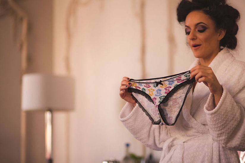 Pareja inglesa se casa al estilo de las novelas de Harry Potter