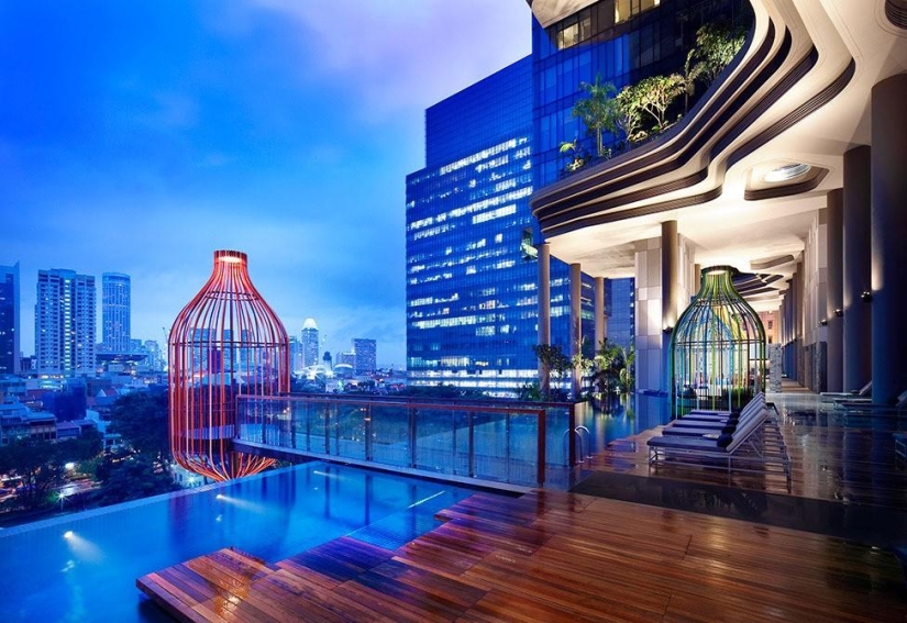 Parkroyal Garden Hotel in Singapore