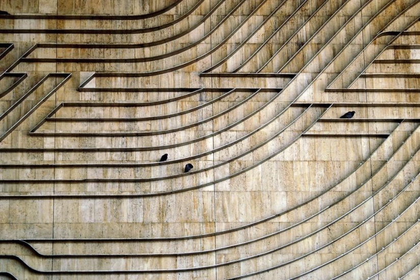 Patterns: Amazing repeats