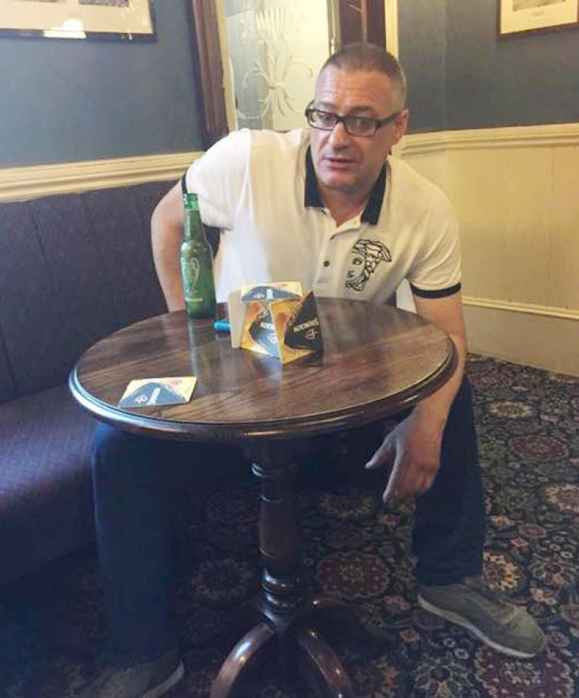 "Pensé que tenía que darles una paliza": un inglés detuvo a tres terroristas con sus propias manos