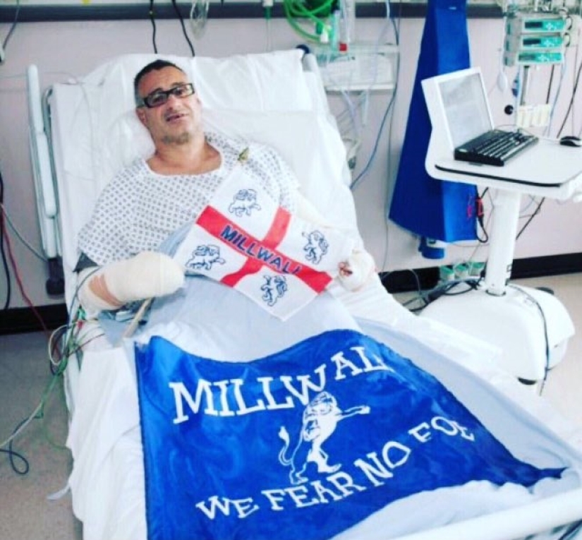 "Pensé que tenía que darles una paliza": un inglés detuvo a tres terroristas con sus propias manos