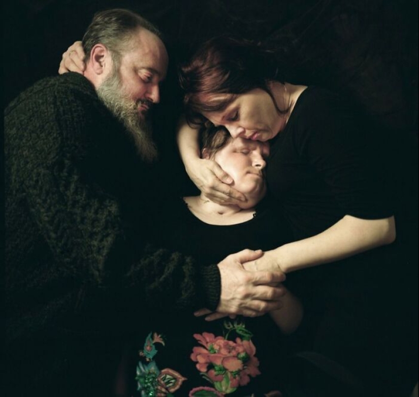 People Took Pictures, Only To Realize It Was ‘Accidental Renaissance’