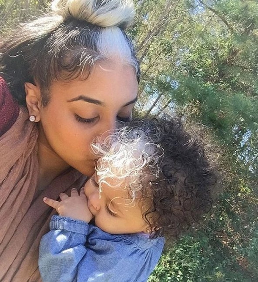 People with an unusual appearance. 8 photos