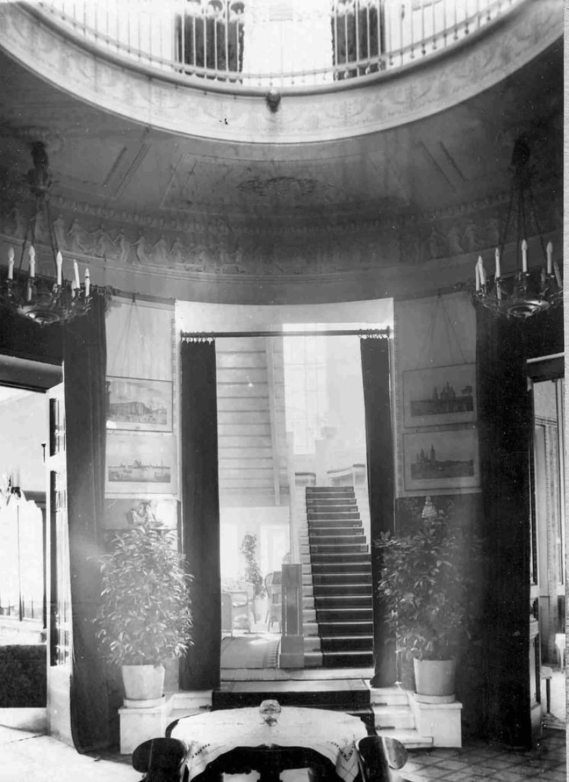 Petersburg communal apartments