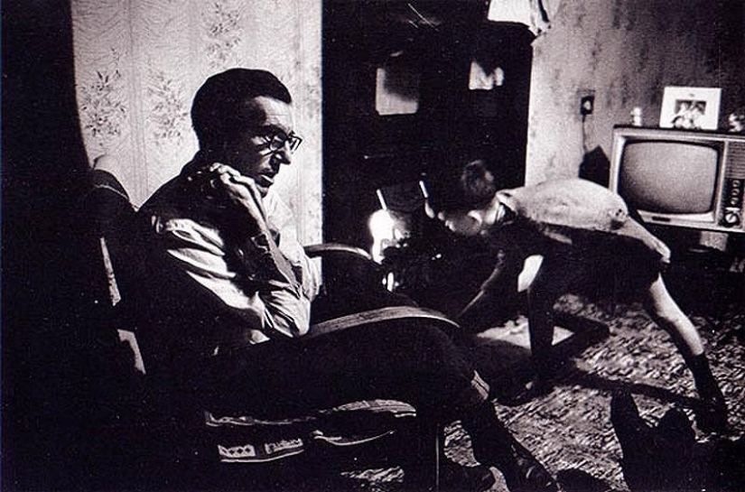 Photo from the rare edition of Ian Berry "The English" Photo from the rare edition of Ian Berry "The English"