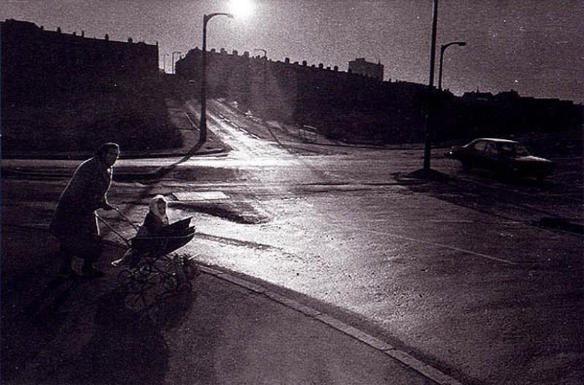 Photo from the rare edition of Ian Berry "The English" Photo from the rare edition of Ian Berry "The English"