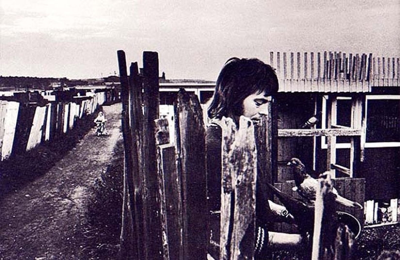 Photo from the rare edition of Ian Berry "The English" Photo from the rare edition of Ian Berry "The English"