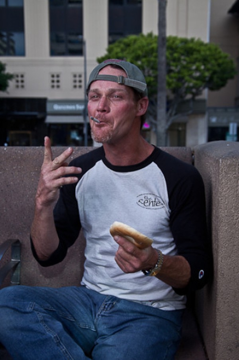 Photo in exchange for a bagel