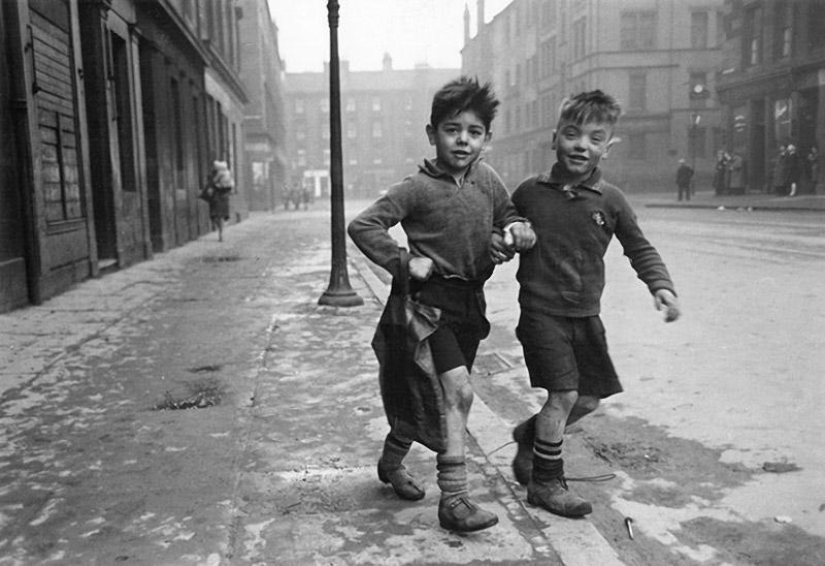 Photographer Bert Hardy Photographer Bert Hardy