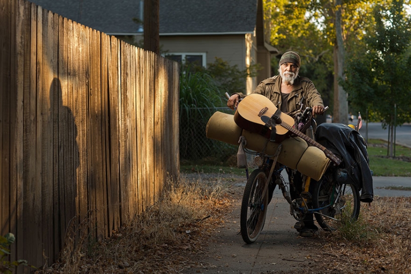 Photographer shows the homeless in a new light and reminds us that they are people too