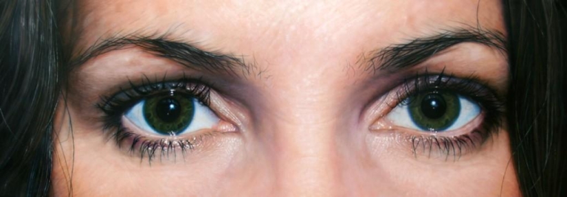 Photorealistic portraits of Simon Hennessy Photorealistic portraits of Simon Hennessy