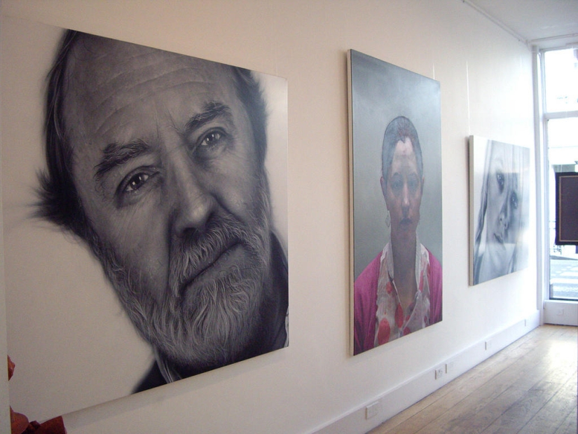 Photorealistic portraits of Simon Hennessy Photorealistic portraits of Simon Hennessy