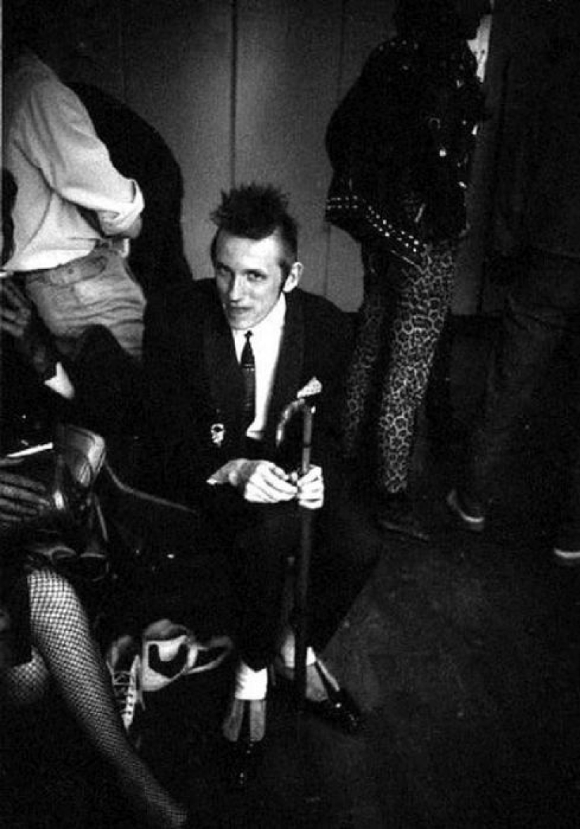 Photos from the personal archives of Russian rock stars