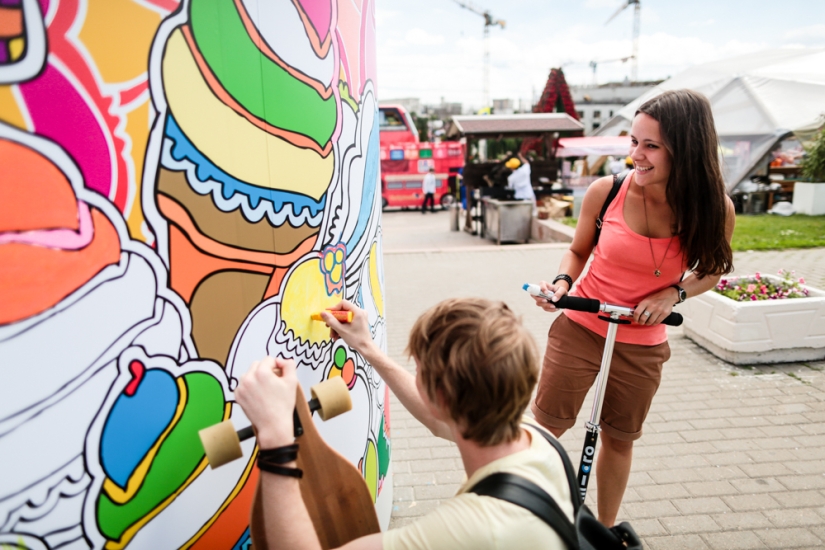 Pink penguins and tons of ice cream in Moscow