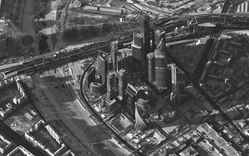 Planeta Tierra — ¡abre en ventana nueva!