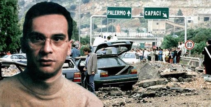 Playboy, gamer, padrino: Matteo Denaro, el último gran jefe de la Cosa Nostra Playboy, gamer, padrino: Matteo Denaro, el último gran jefe de la Cosa Nostra