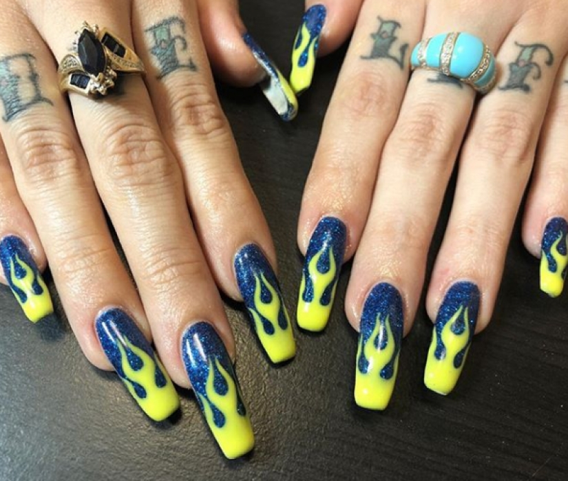Por favor, no hagas esto: una manicura que debe olvidarse