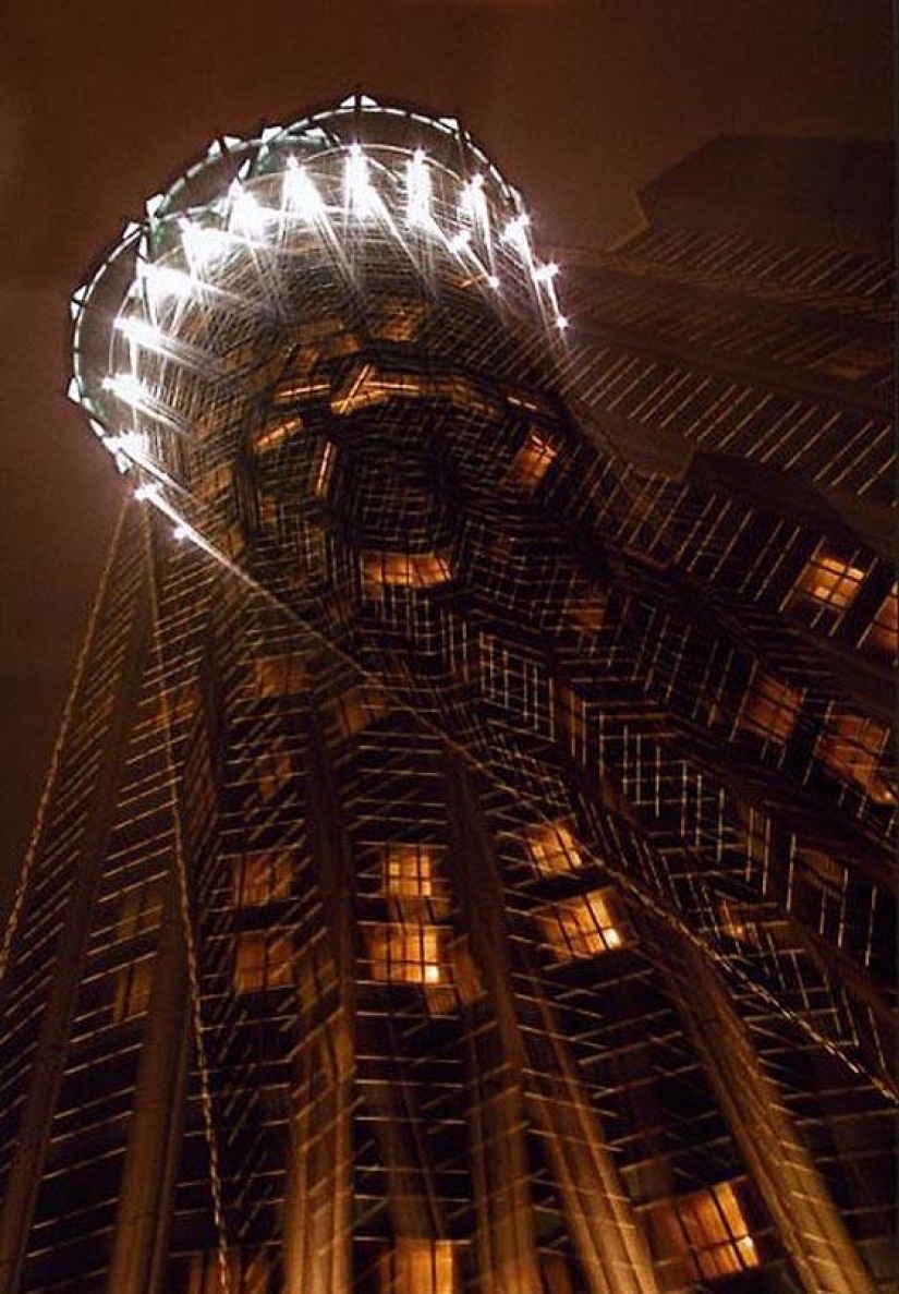 Por la noche se despiertan