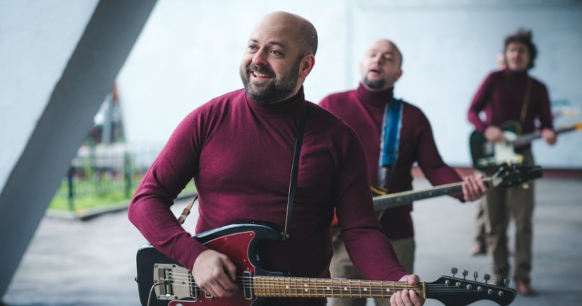 Pri-i-vetiki: who played the main role in the video "Man-g@vno" and what does Yuri Loza have to do with it Pri-i-vetiki: who played the main role in the video "Man-g@vno" and what does Yuri Loza have to do with it