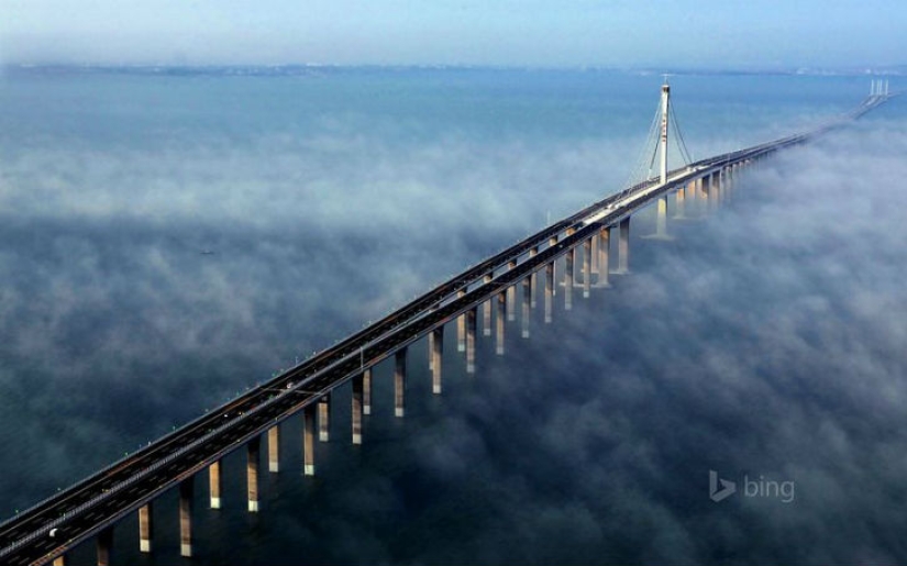 Pride of America - the longest bridge in the world