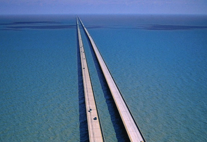 Pride of America - the longest bridge in the world