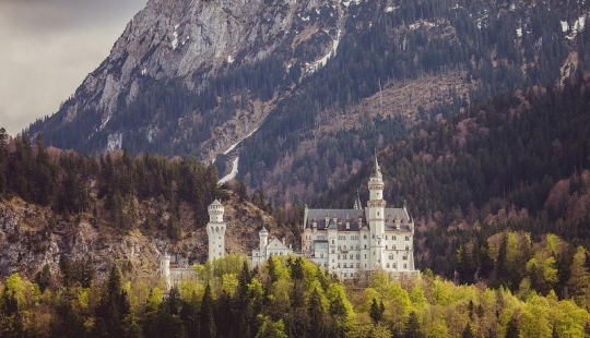 Psychology of budget travel. Top 5 technician Psychology of budget travel. Top 5 technician