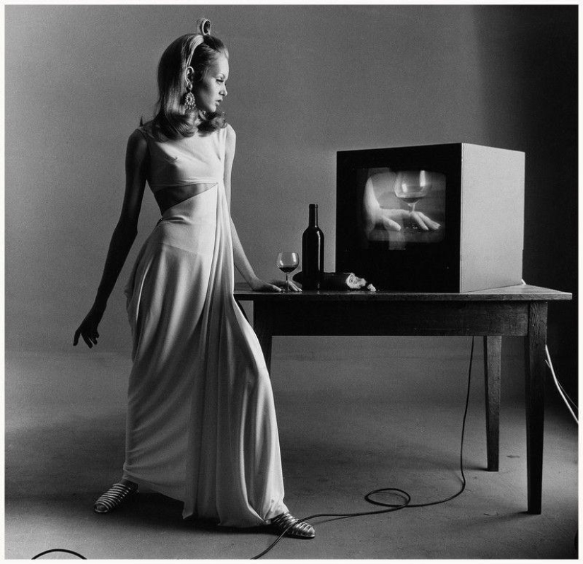 ¿Quién introdujo la moda para modelos delgados?