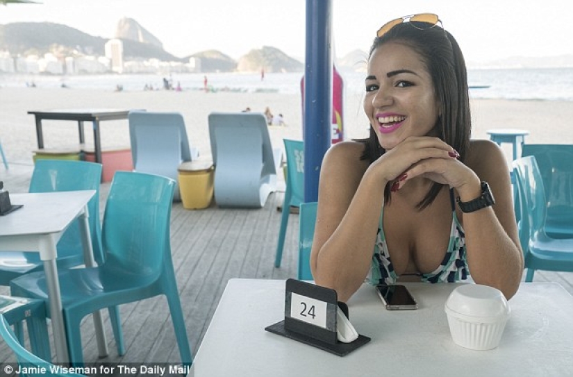 "Quiero ganar el oro olímpico en sexo": una prostituta de Río sueña con encontrar marido en los Juegos Olímpicos "Quiero ganar el oro olímpico en sexo": una prostituta de Río sueña con encontrar marido en los Juegos Olímpicos