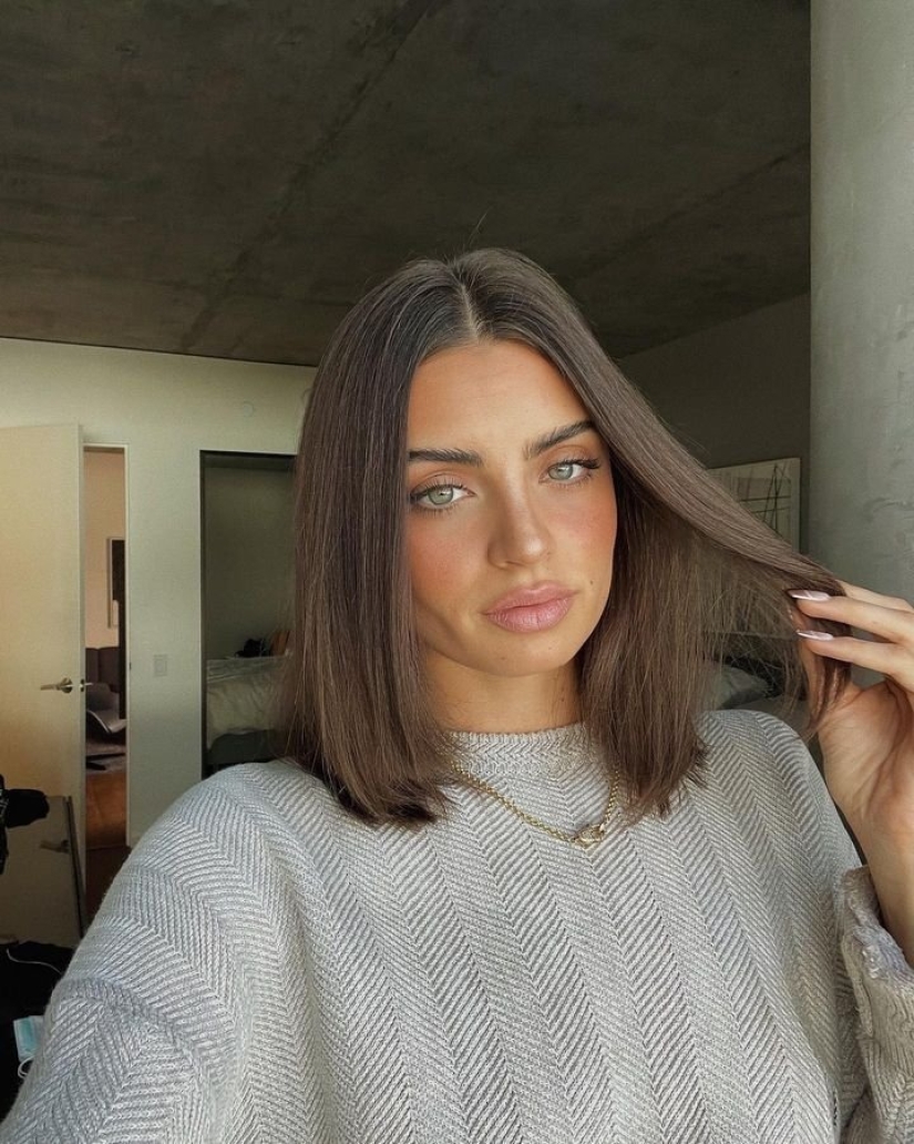 Rachael Kirkconnell: fotos encantadoras de la bella estrella de televisión estadounidense