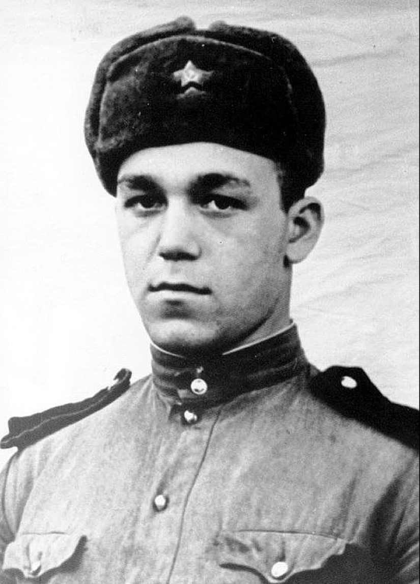 Rare photos in memory of the singer: his childhood, adolescence and youth of Joseph Kobzon