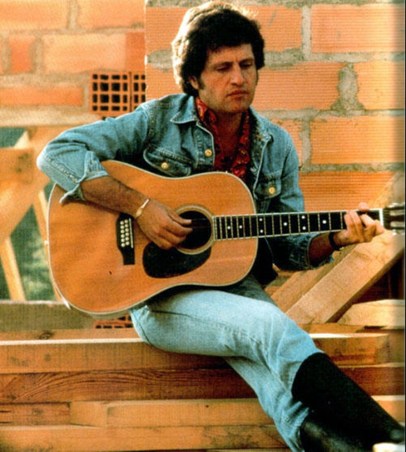 Rare photos of Joe Dassin Rare photos of Joe Dassin