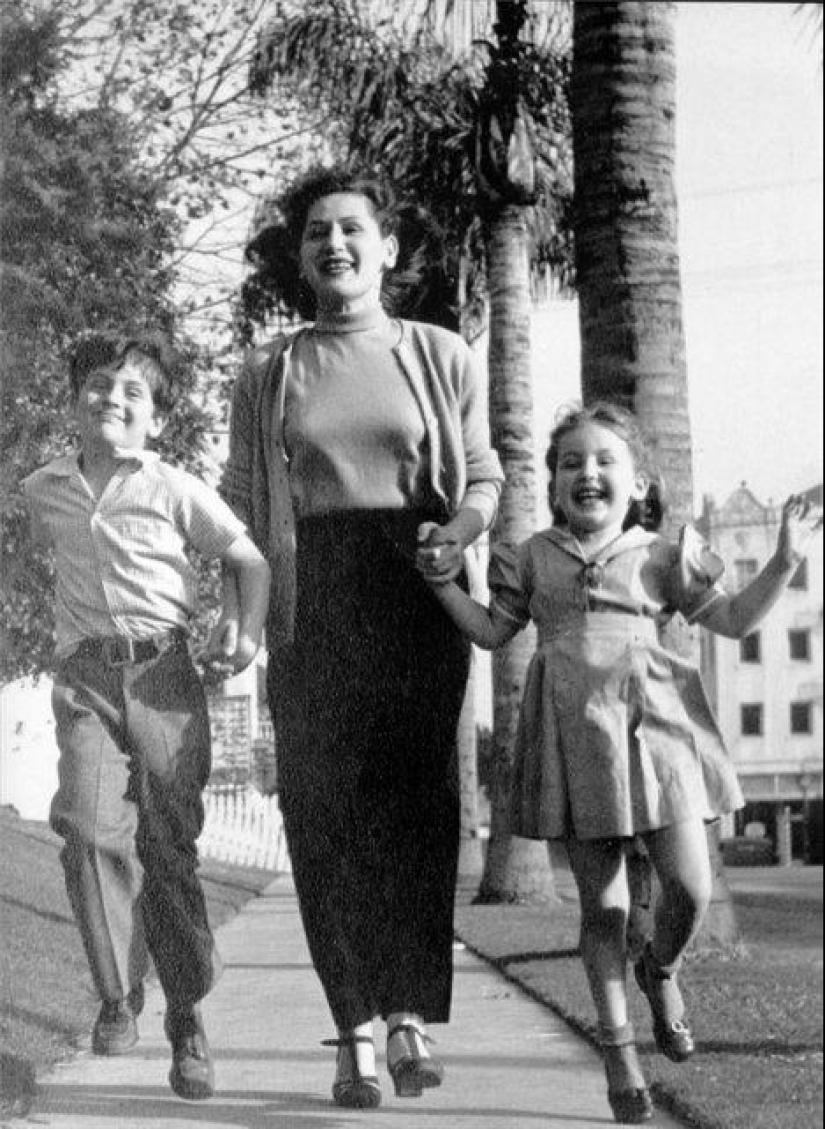 Rare photos of Joe Dassin Rare photos of Joe Dassin