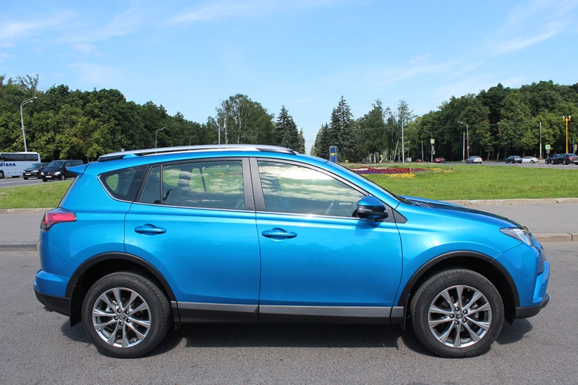 Ravn por la vieja amistad