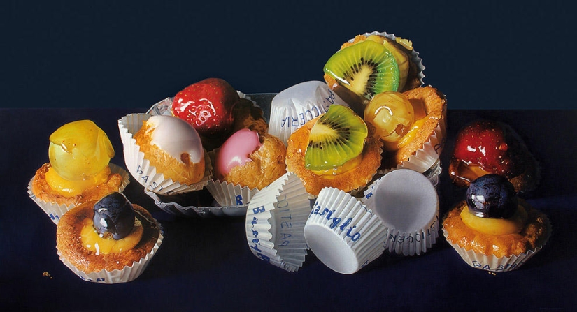 Realistic goodies of the Italian master Liugi Benedicenti Realistic goodies of the Italian master Liugi Benedicenti