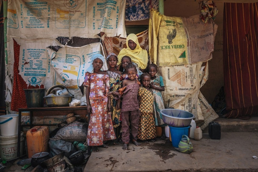 Refugee homes: survival instead of life Refugee homes: survival instead of life