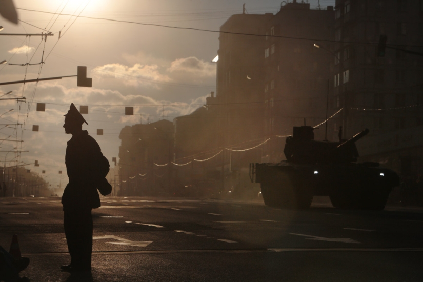 Reportaje fotográfico del ensayo general del Desfile de la Victoria